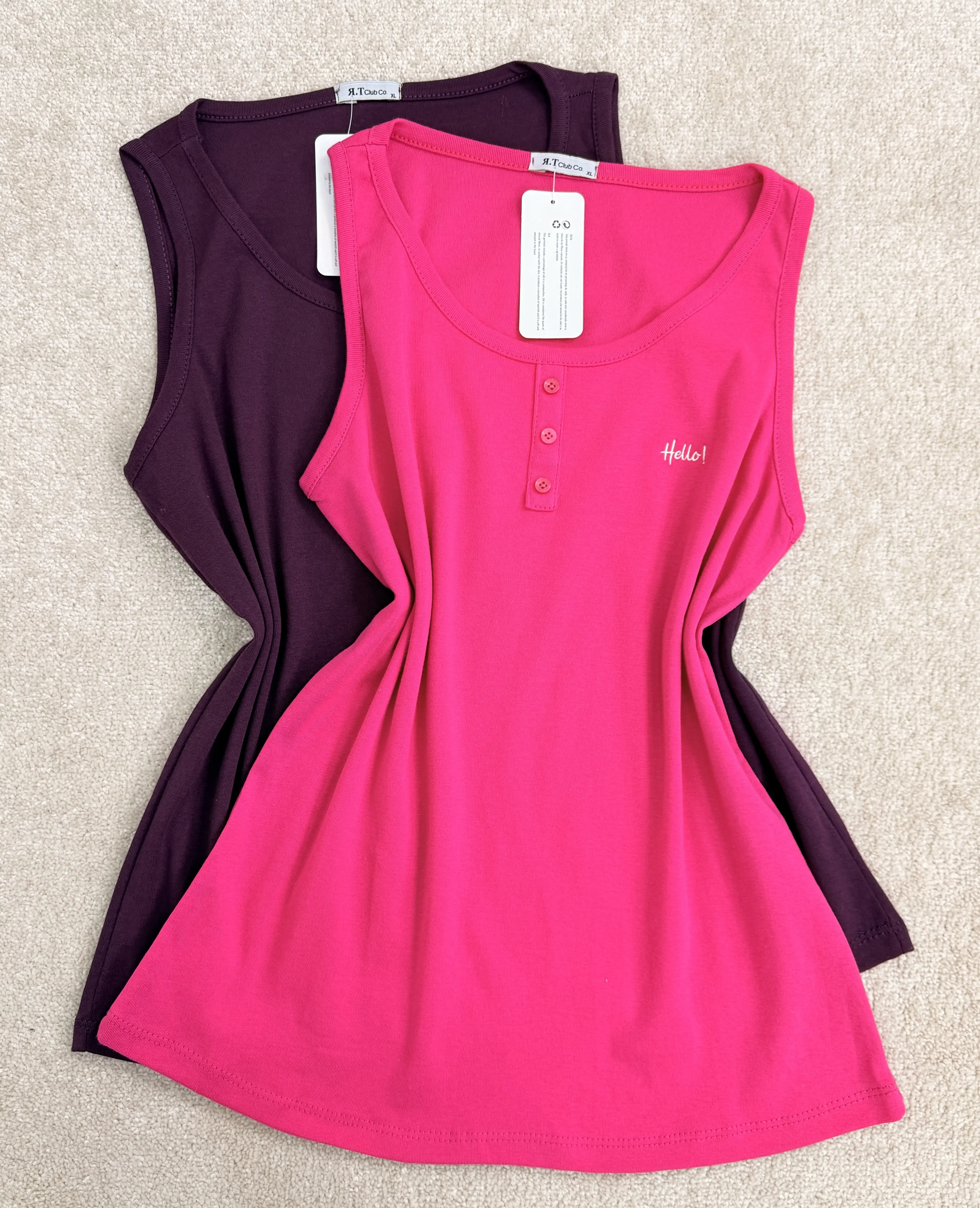 تاپ یقه سه دکمه